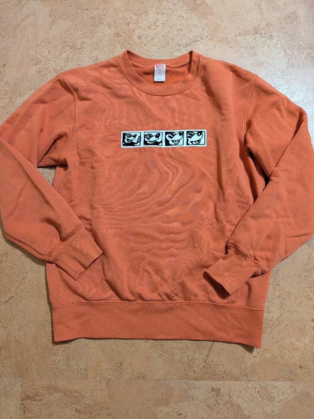 Uniqlo sweatshirt Mickey x Keith Haring M